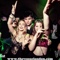watermarked_-_XX5000382538