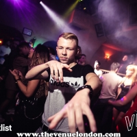 watermarked_-_XX3900554155